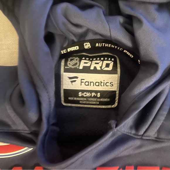 Montreal Canadians Fanatics branded hoodie for boys - Picture 2 of 2